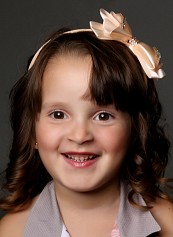 Giovana de Camargo Antonioli